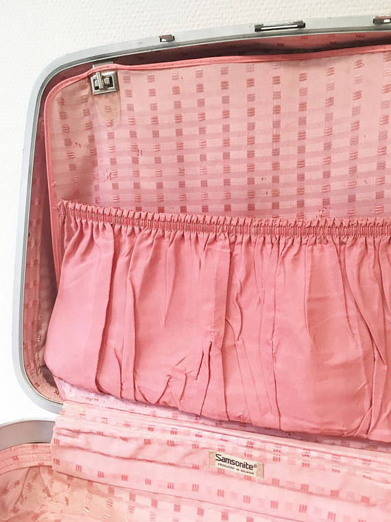 Vintage Samsonite suitcase