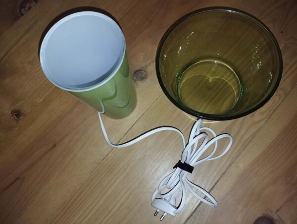 Lampe IKEA GAVIK – Vert pomme – Design scandinave