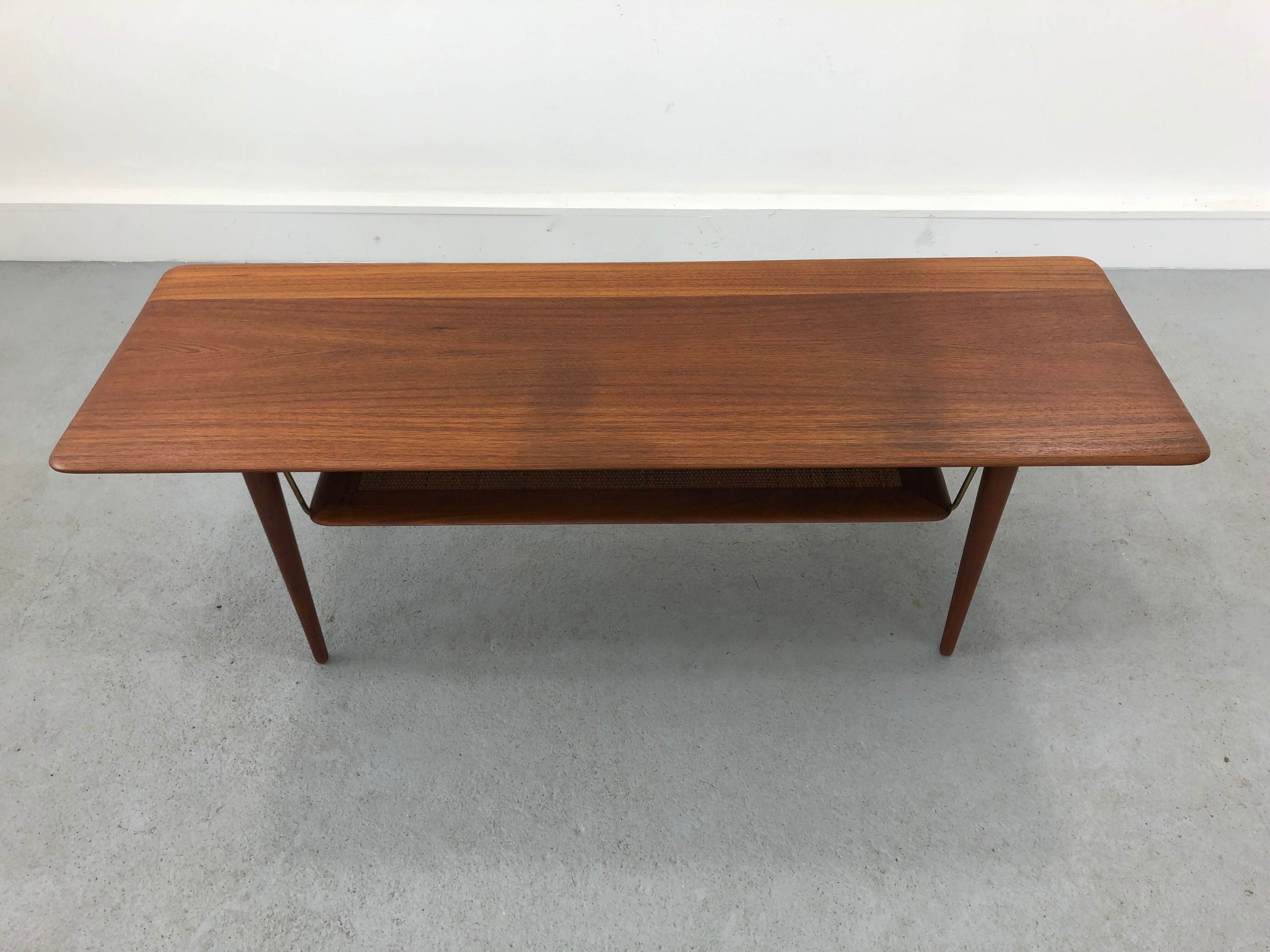 FD 516 coffee table by Peter Hvidt & Orla Mølgaard-Nielsen for France & Son, Denmark, 1960s