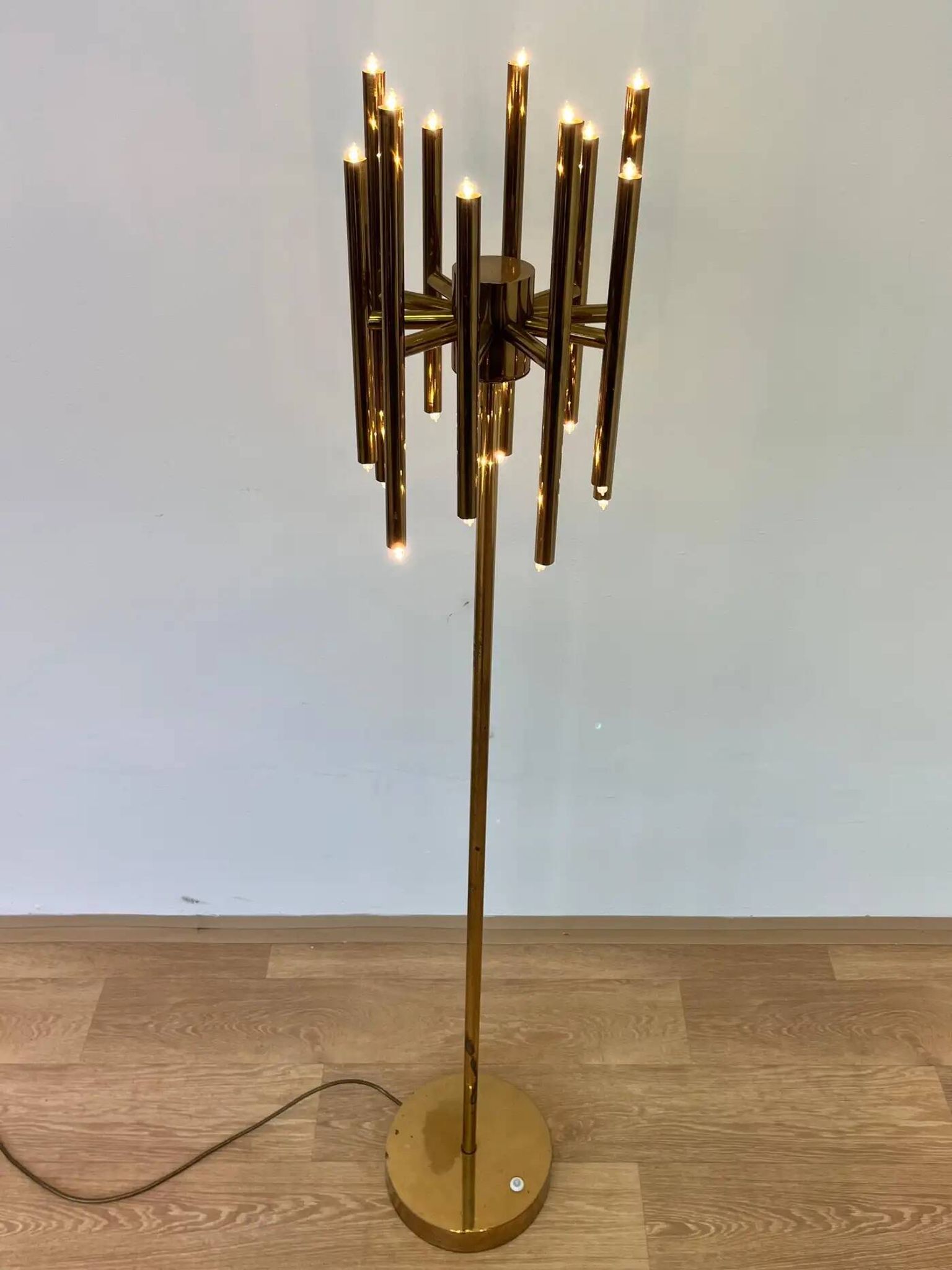 Mid-century design brass floor lamp, 1980s in style of Gaetano Sciolari