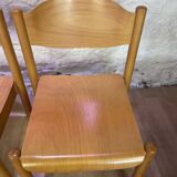 Suite de 6 chaises en bois vintage empilables