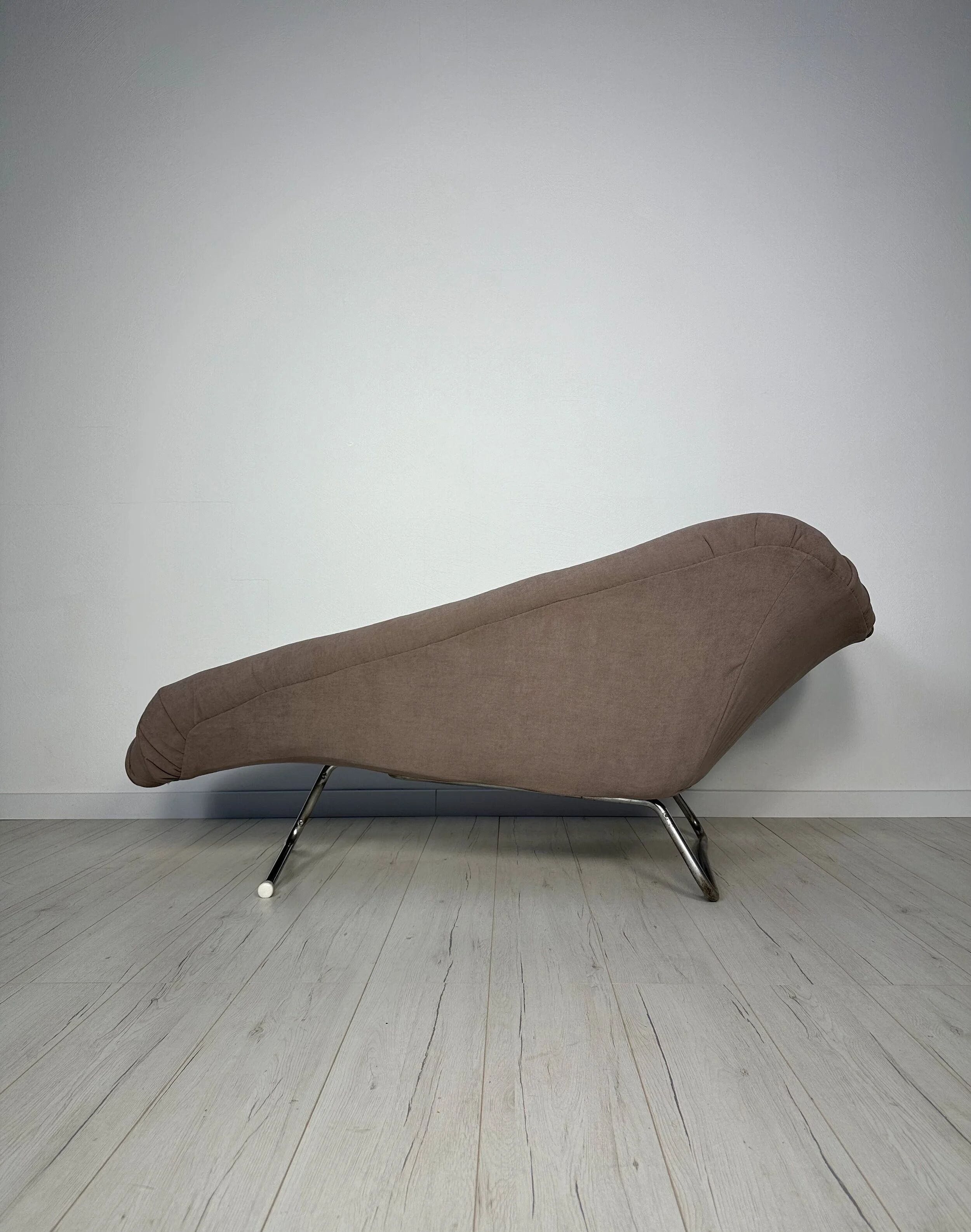 1950s vintage 'Soloform 5008' chaise longue by Hans Hartl for Eugen Schmidt