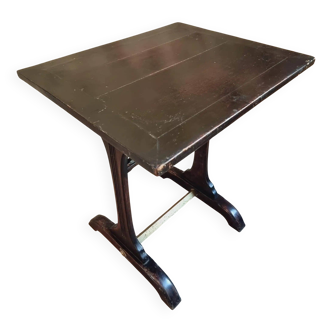 Table d'appoint ancienne française en noyer / Petite table d'écriture – Noyer teinté noir avec des nuances rougeâtres – Fin XIXe / début XXe siècle