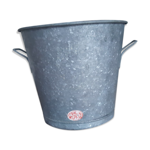 Bassine lessiveuse en zinc