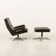Fauteuil lounge vintage avec tabouret par André Vandenbrouck