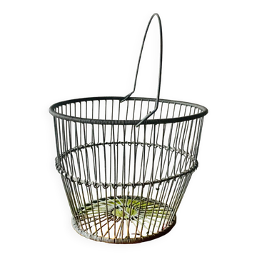 Ancien grand panier à oeufs en zinc
