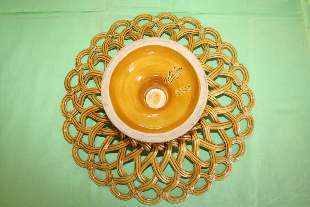 Cut braided ceramic of Uzès