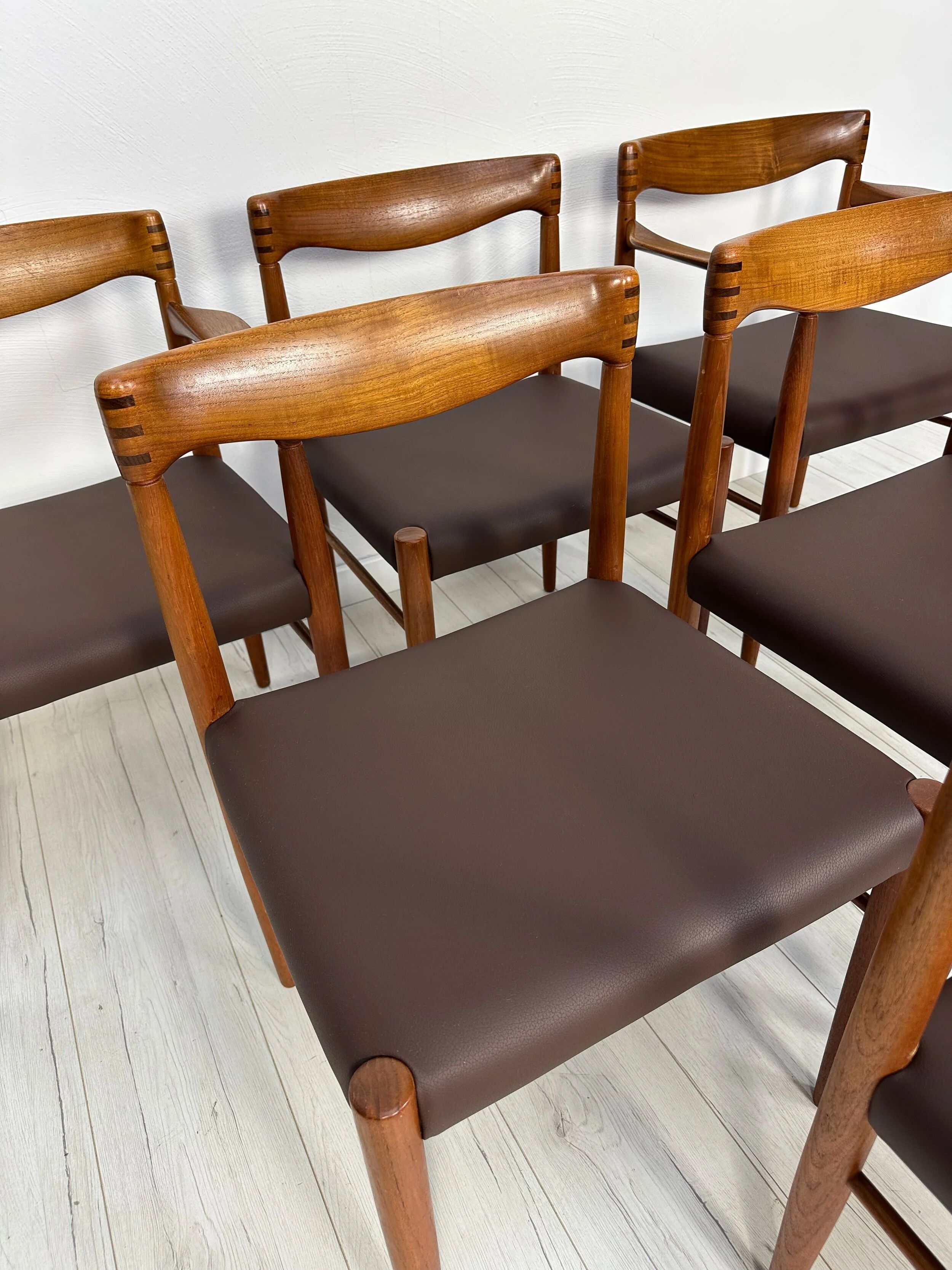 1960s Set of 6 vintage Danish Teak Dining Chairs by H.W. Klein for Bramin