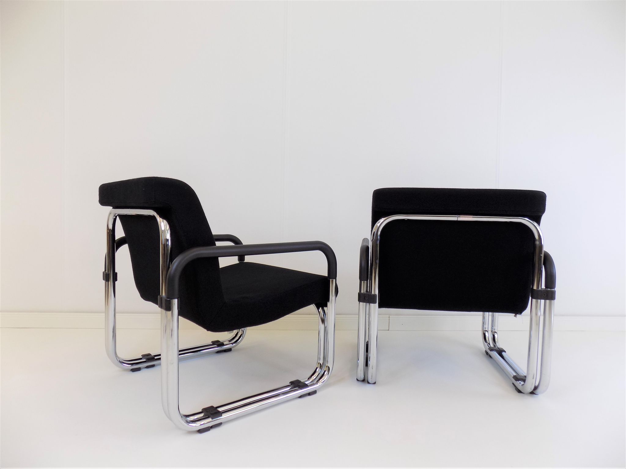 2 Cazzaro Bauhaus tubular steel armchairs