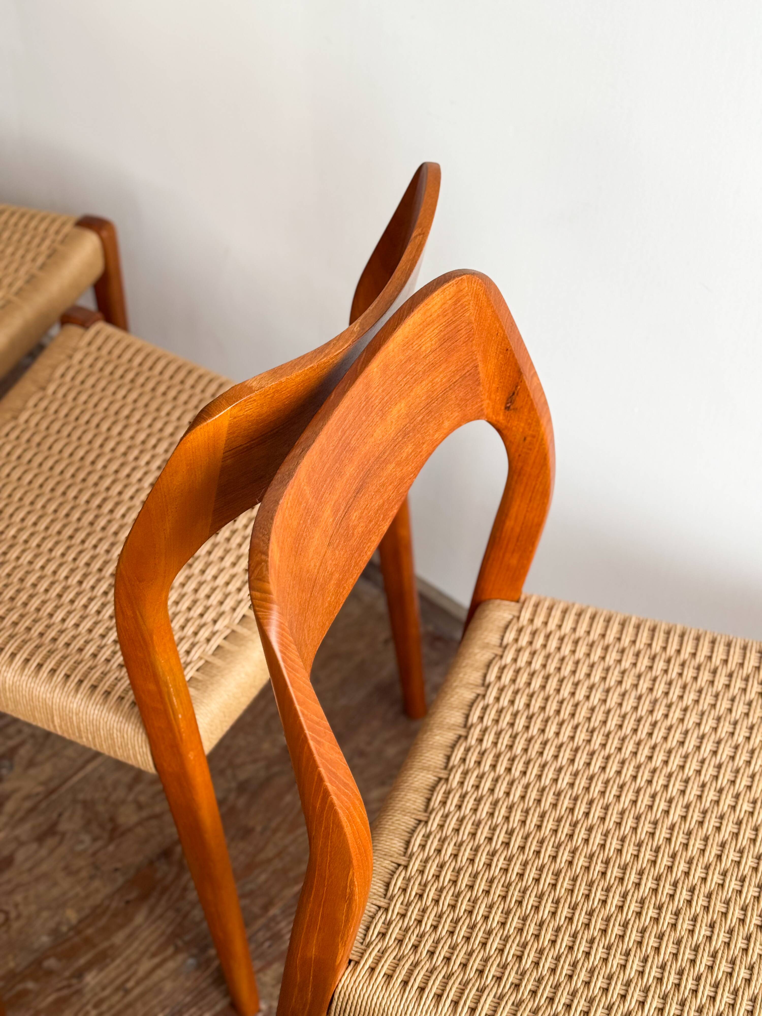 Set of 10 chairs 71 in teak by Niels O. Møller, JL Moller, Mid Century