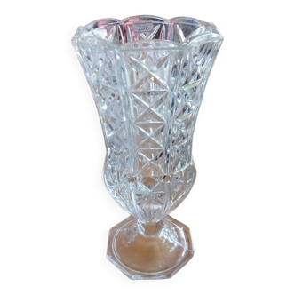 Crystal glass vase