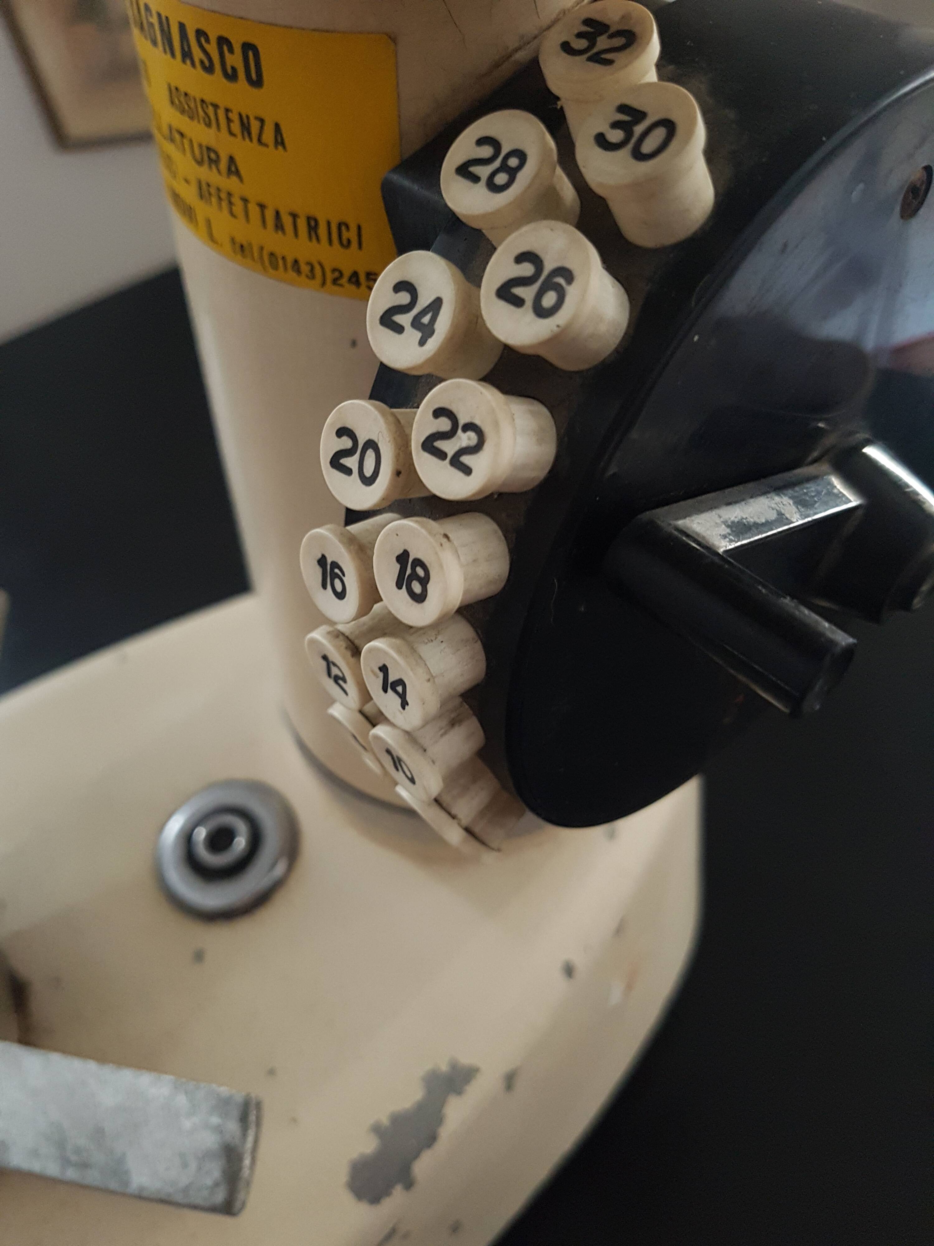 Former Italian grocer's scale