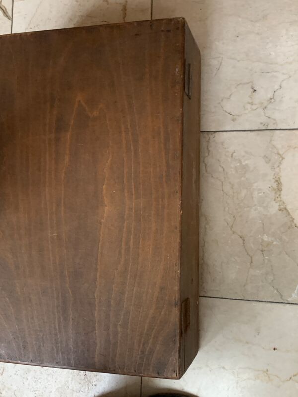 Valise ancienne en bois