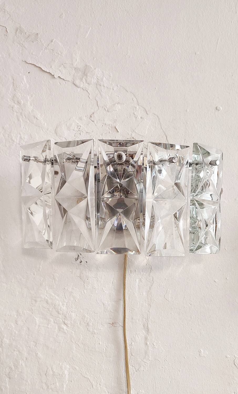 Par de apliques de pared "Kinkeldey". Alemania, 1970s.