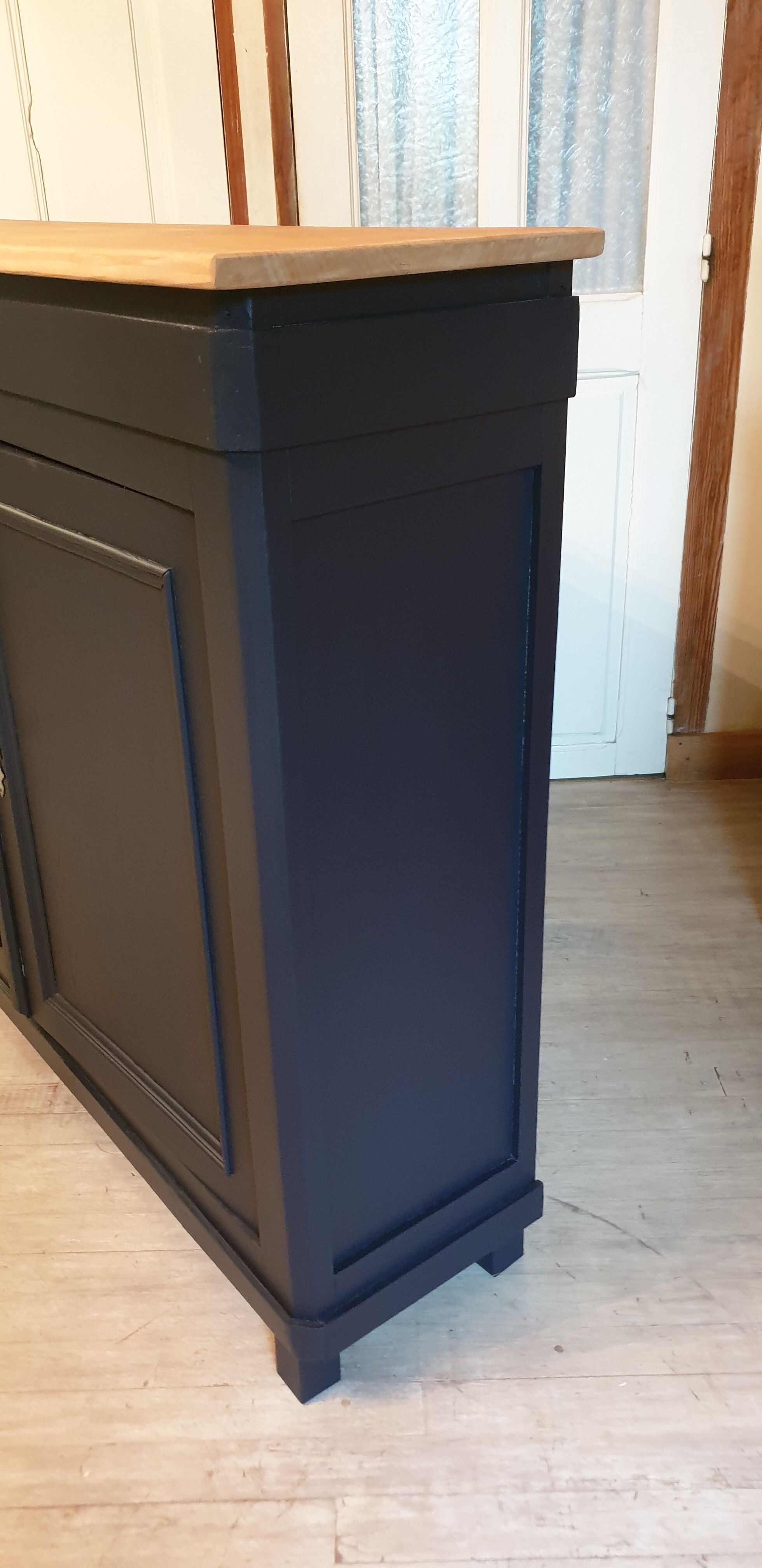 Parisian buffet in solid beech