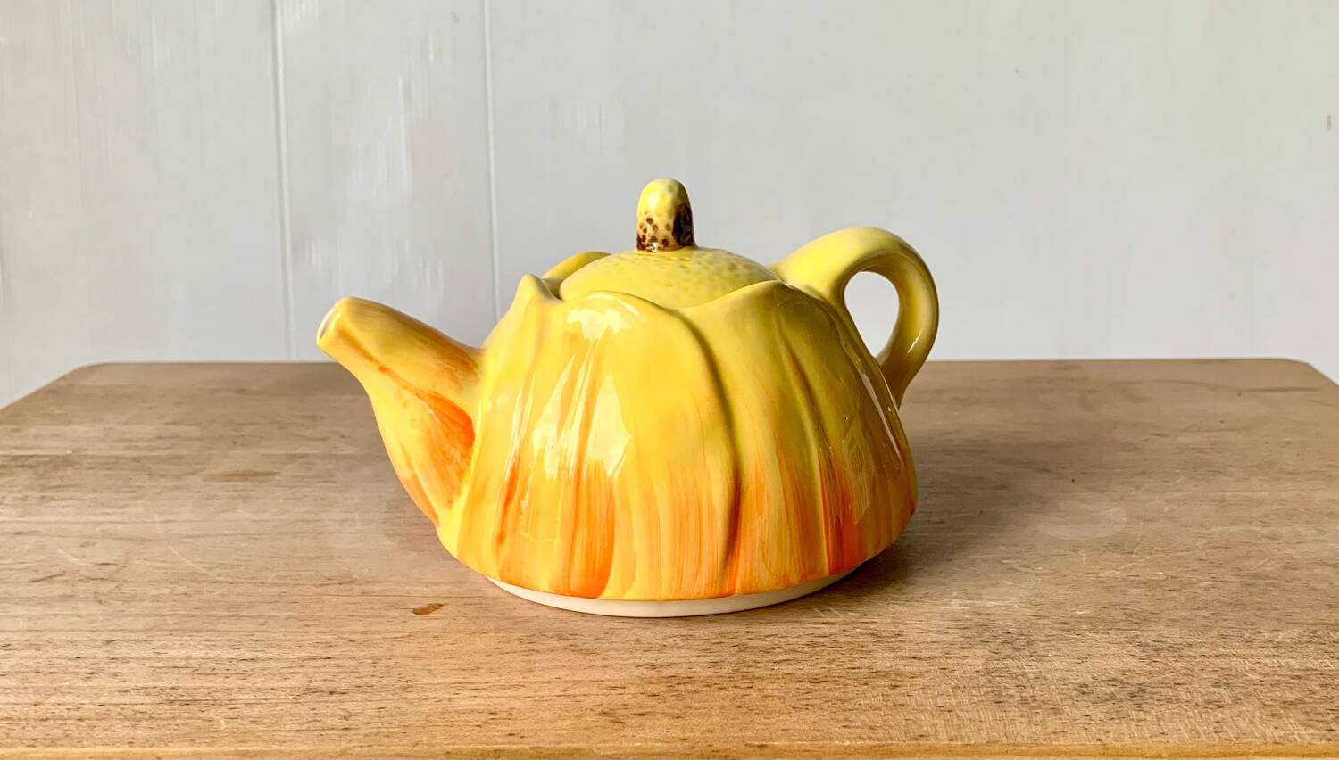 Vintage flower slip teapot
