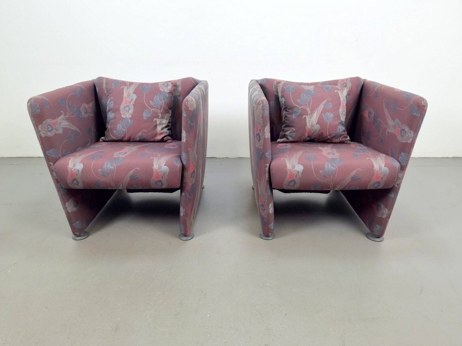 Vintage Postmodern Club Chairs, 1980, Set of 2