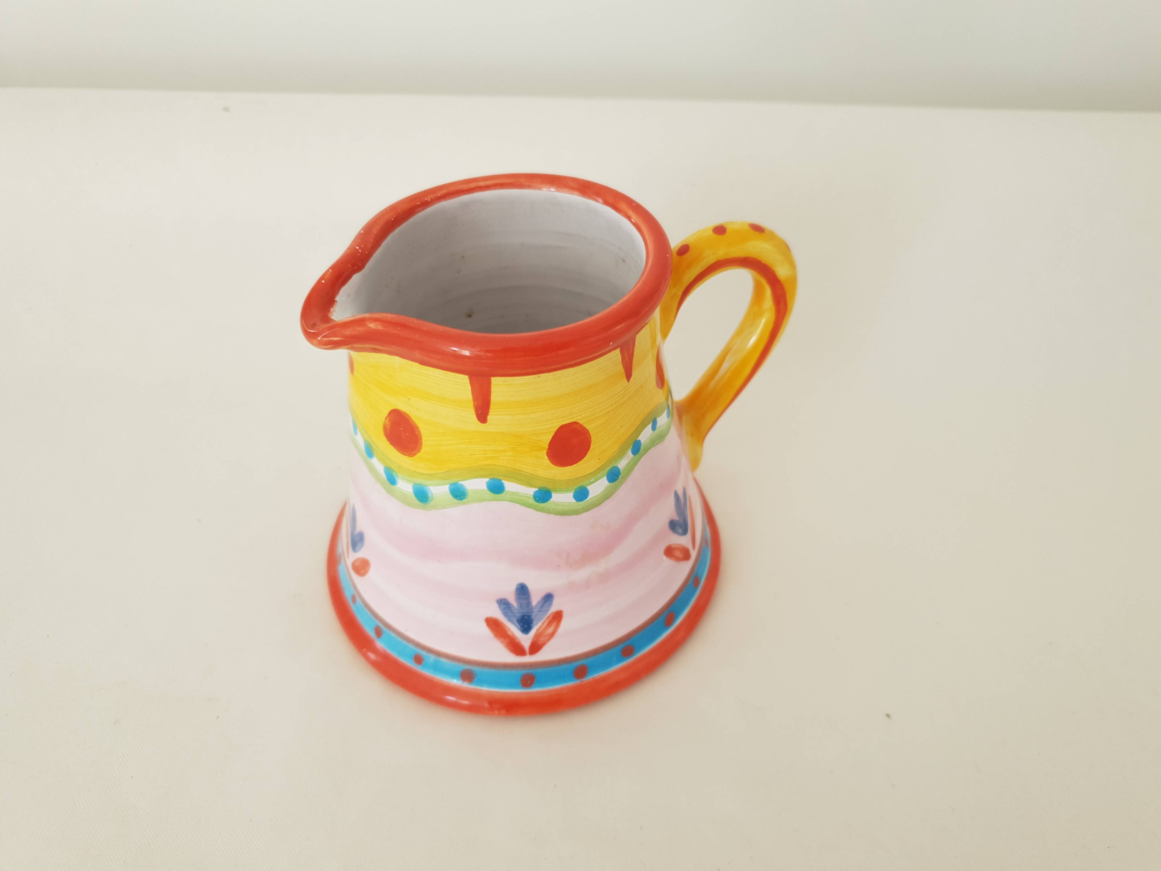 Petit Pichet  pot à lait en céramique Signé Festin coquin