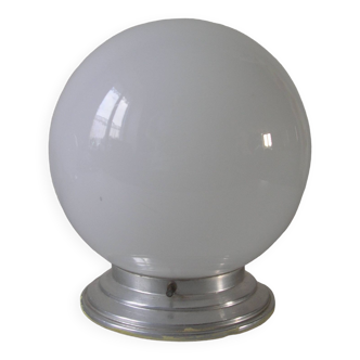 Ancien plafonnier luminaire globe boule sphère en opaline support en alu 22 cm
