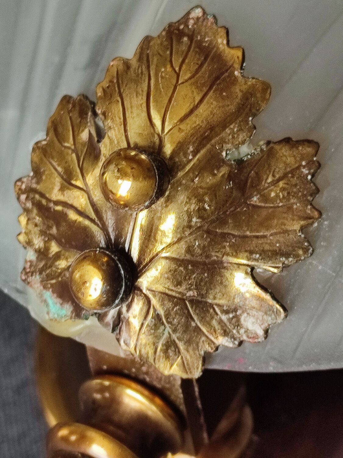 Pair of vintage shell wall lamp