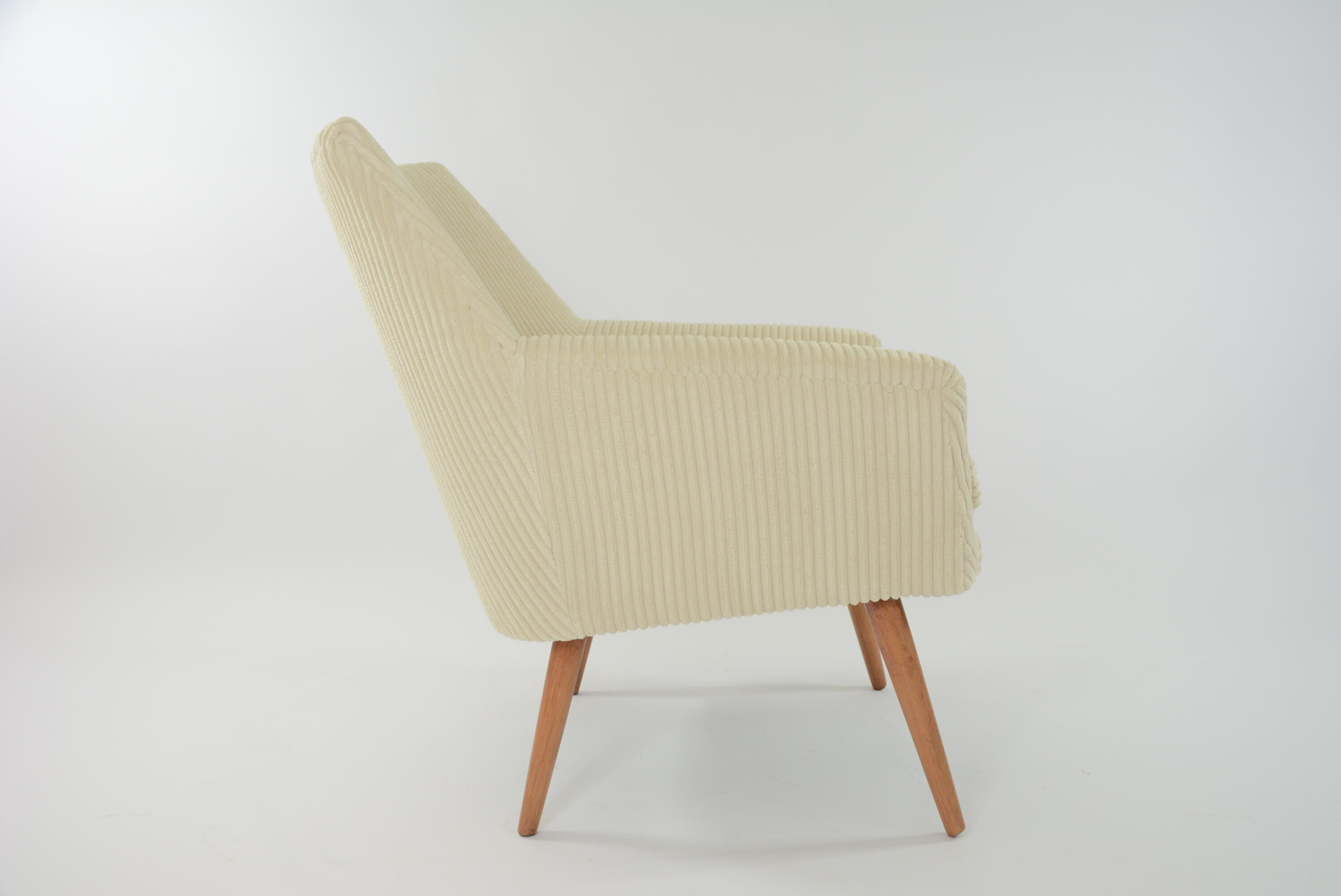 Ivory square shell pitally wood