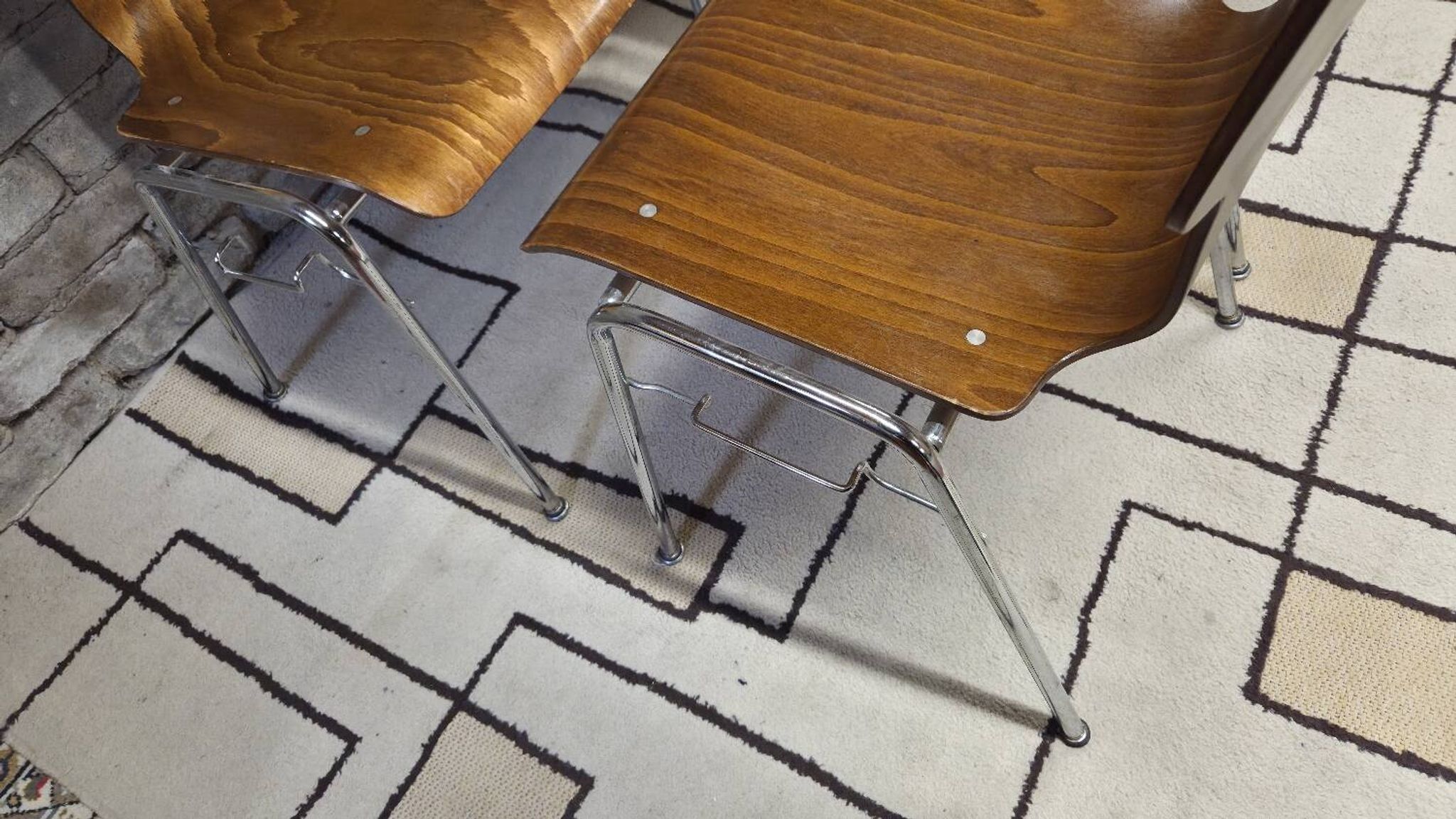 6 vintage Scandinavian chairs from the 1970s.