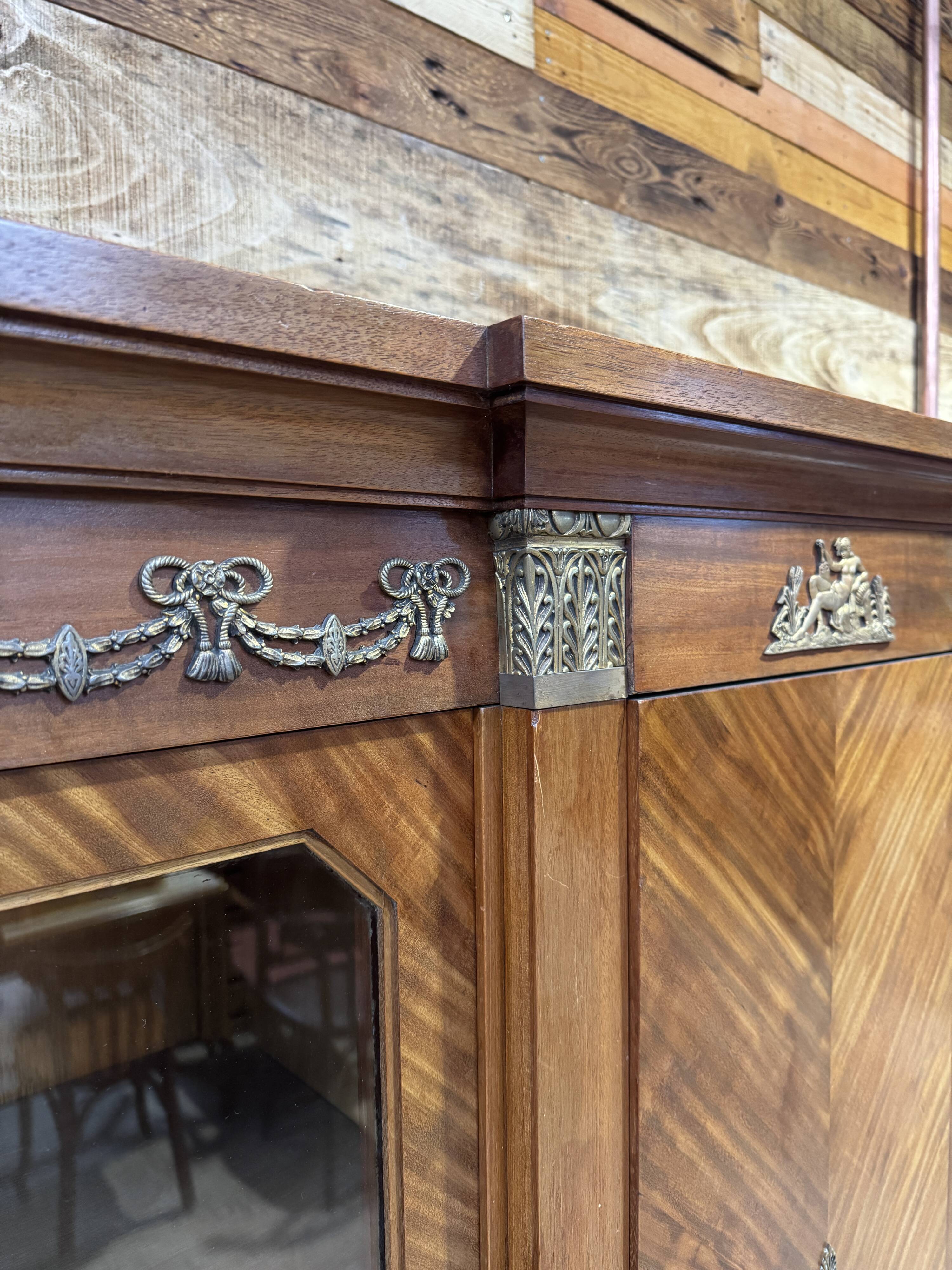 Empire-style library dating from the early 20th century.