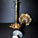 Lot de 2 Bougeoirs flambeaux anciens en laiton doré décor classique