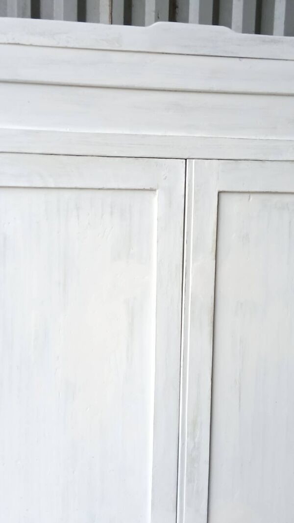 Armoire Parisienne blanche