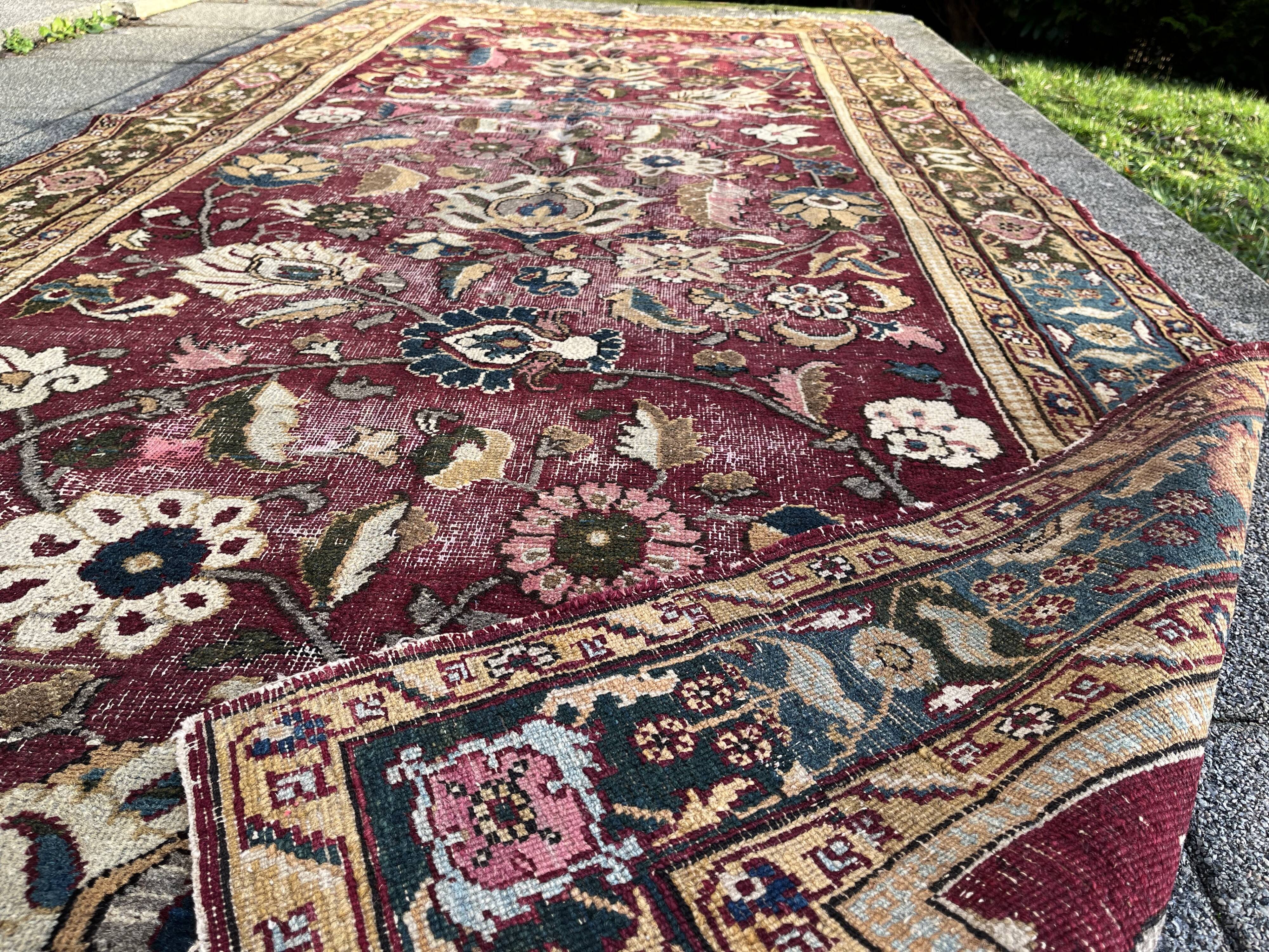 Indo-Persian carpet Agra 19th - 303x138cm