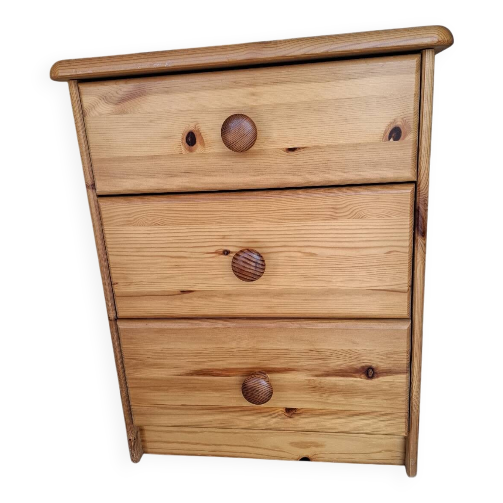 Small 3-drawer cabinet