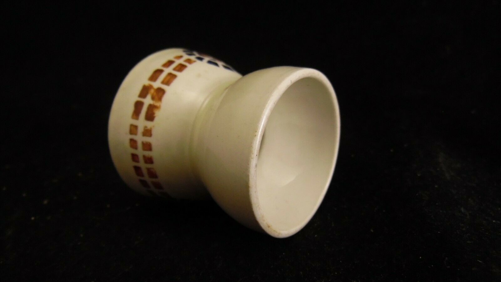 Lot de 5 coquetiers anciens en faience