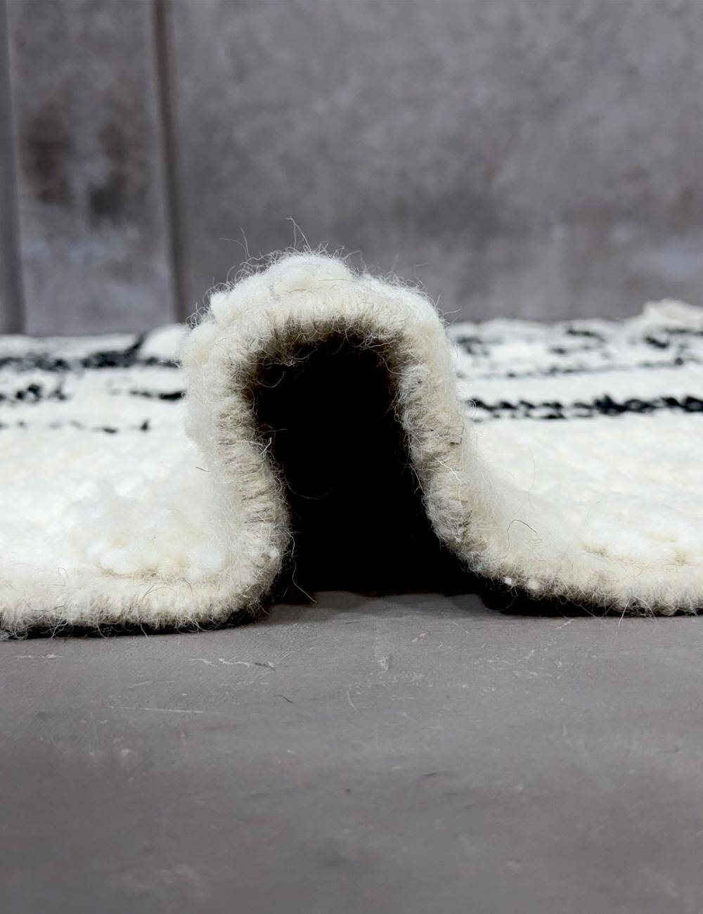 Tapis Noir et Blanc Azilal - 290 x 217 cm