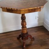 Marquetry pedestal table