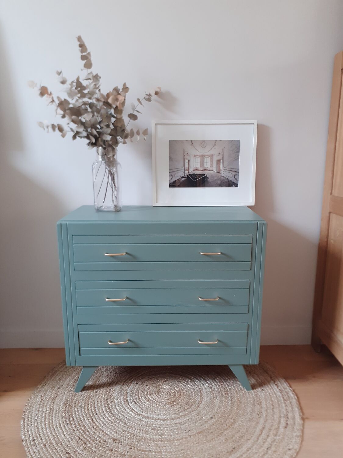 Vintage chest of drawers compass feet