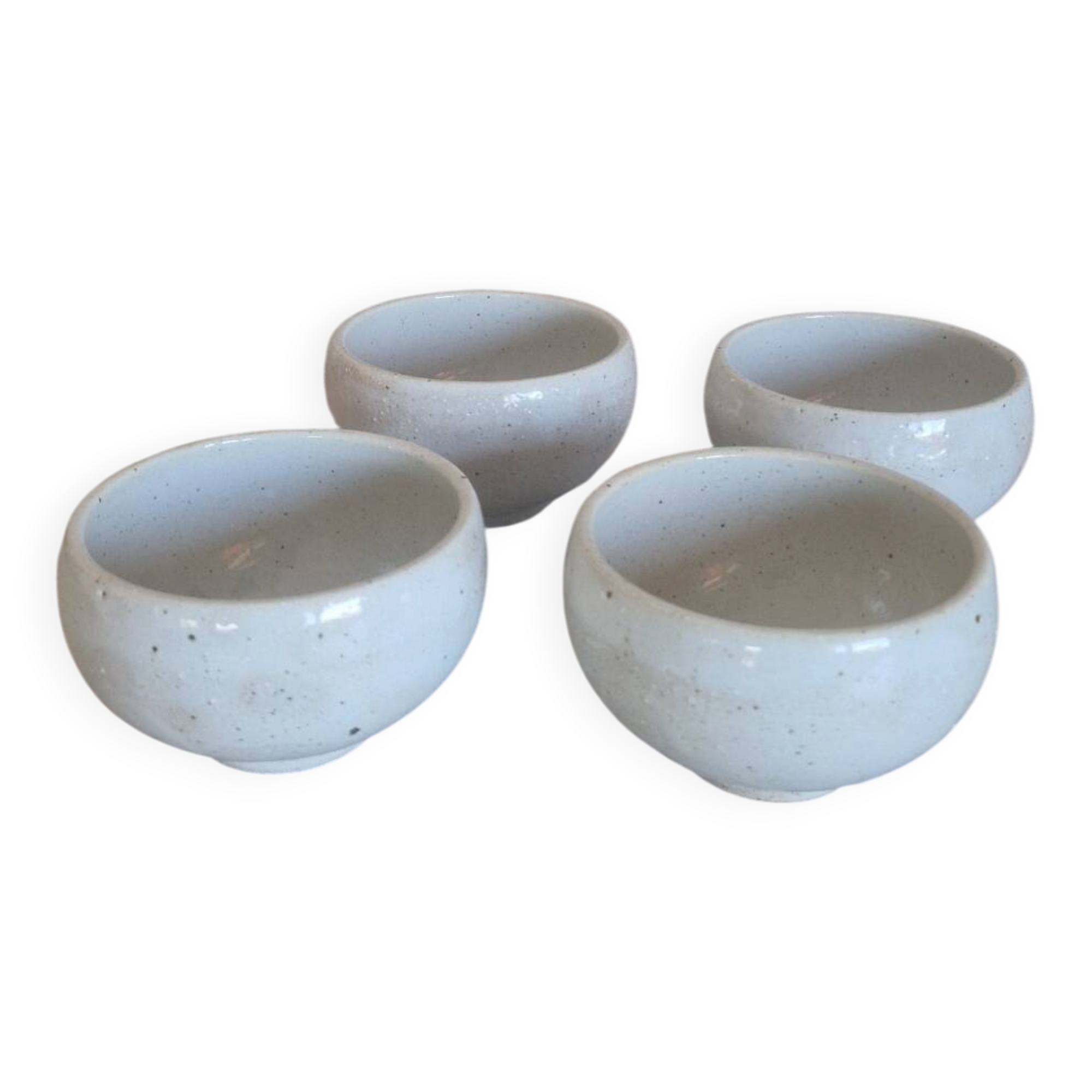 4 stoneware bowls house doctor