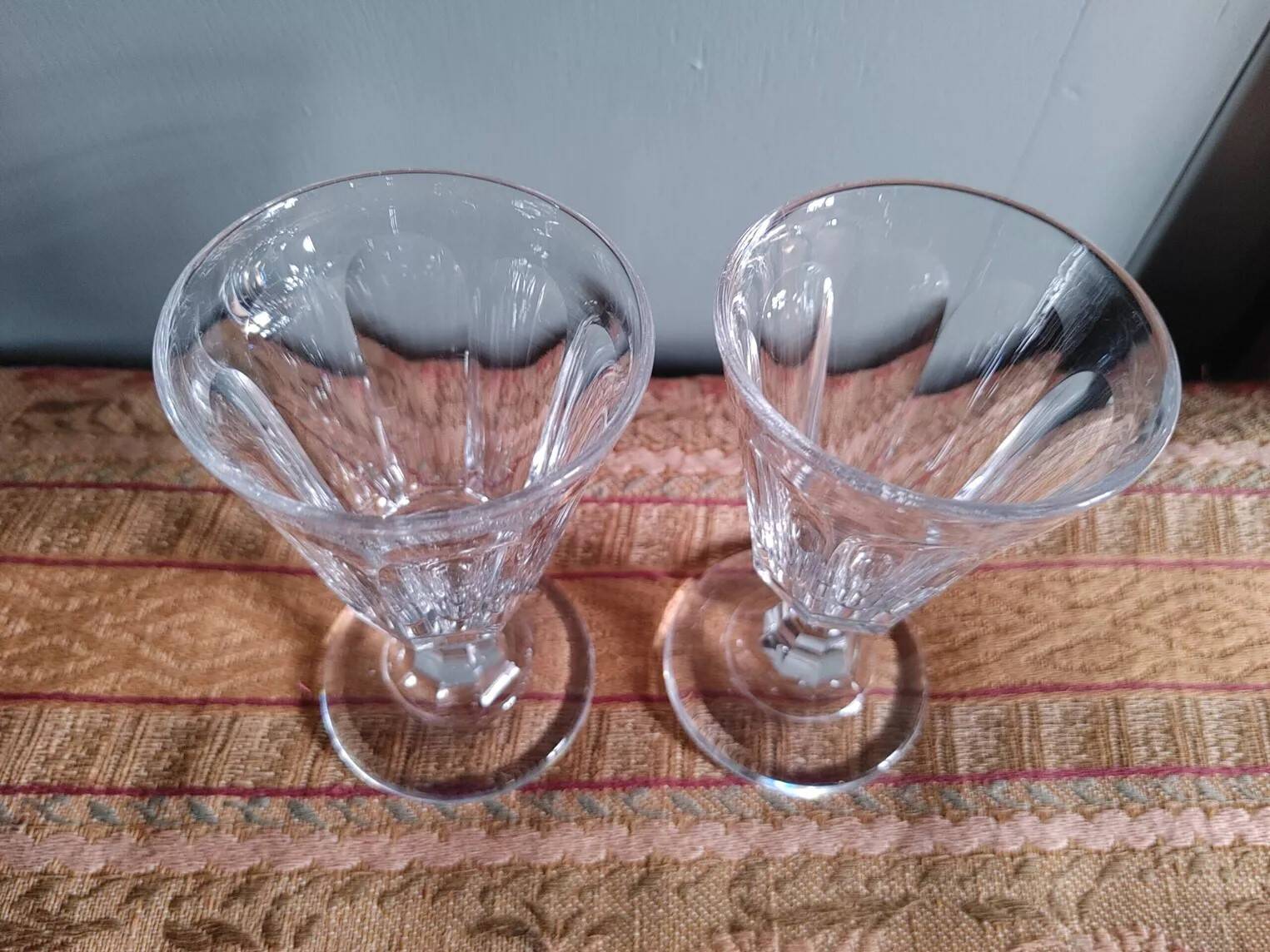 2 wine glasses - cut crystal - Baccarat around 1850