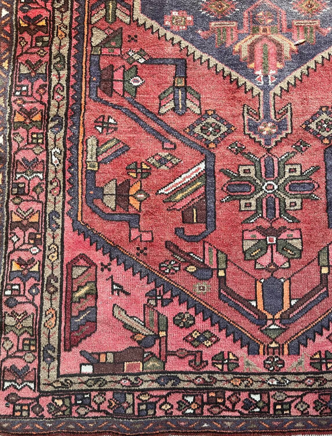 Antique Persian Handmade Oriental Rug 200cmx125cm