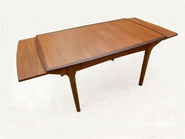 Table de repas design scandinave teck vintage 1960