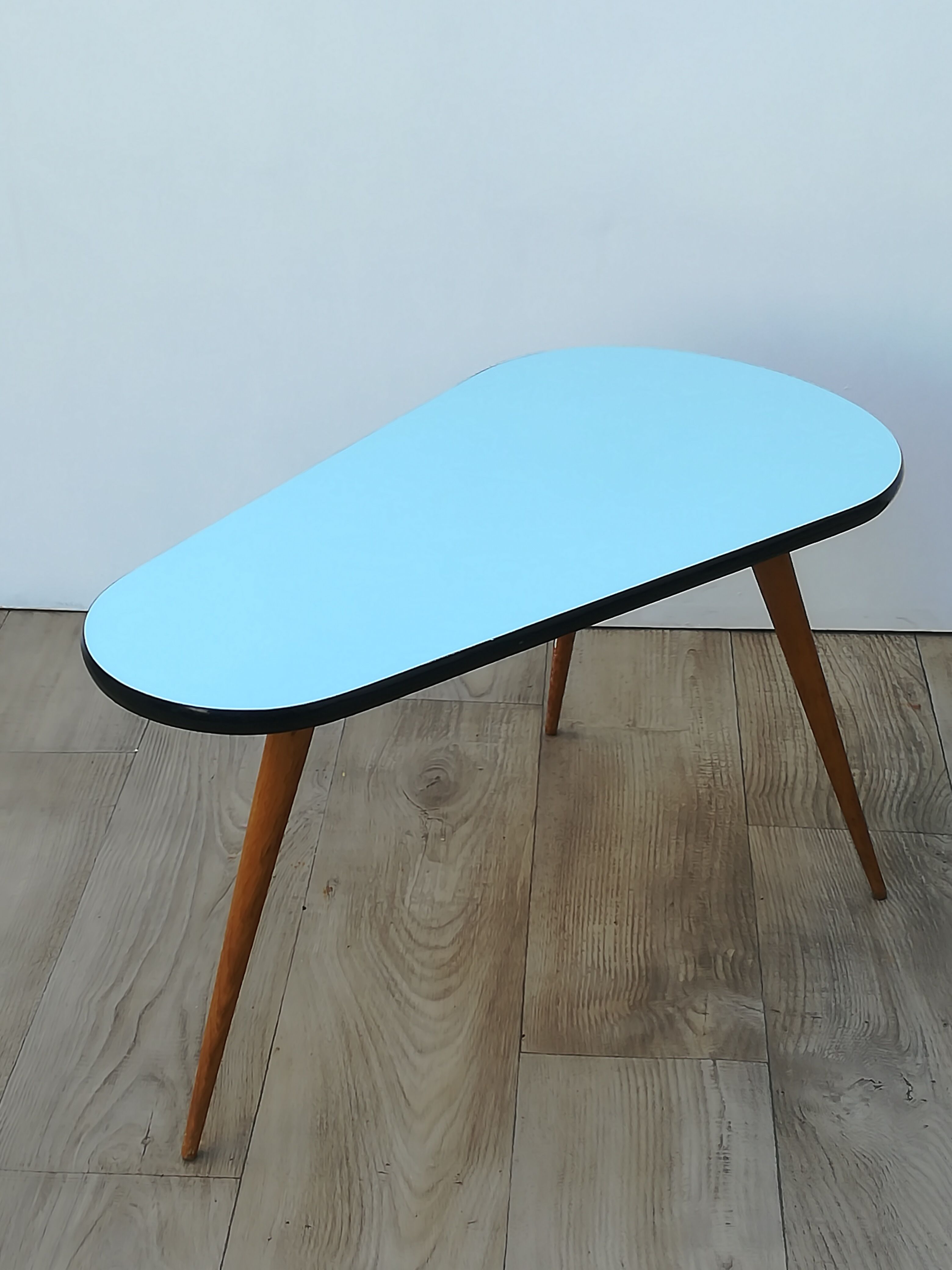 Table basse vintage pieds compas