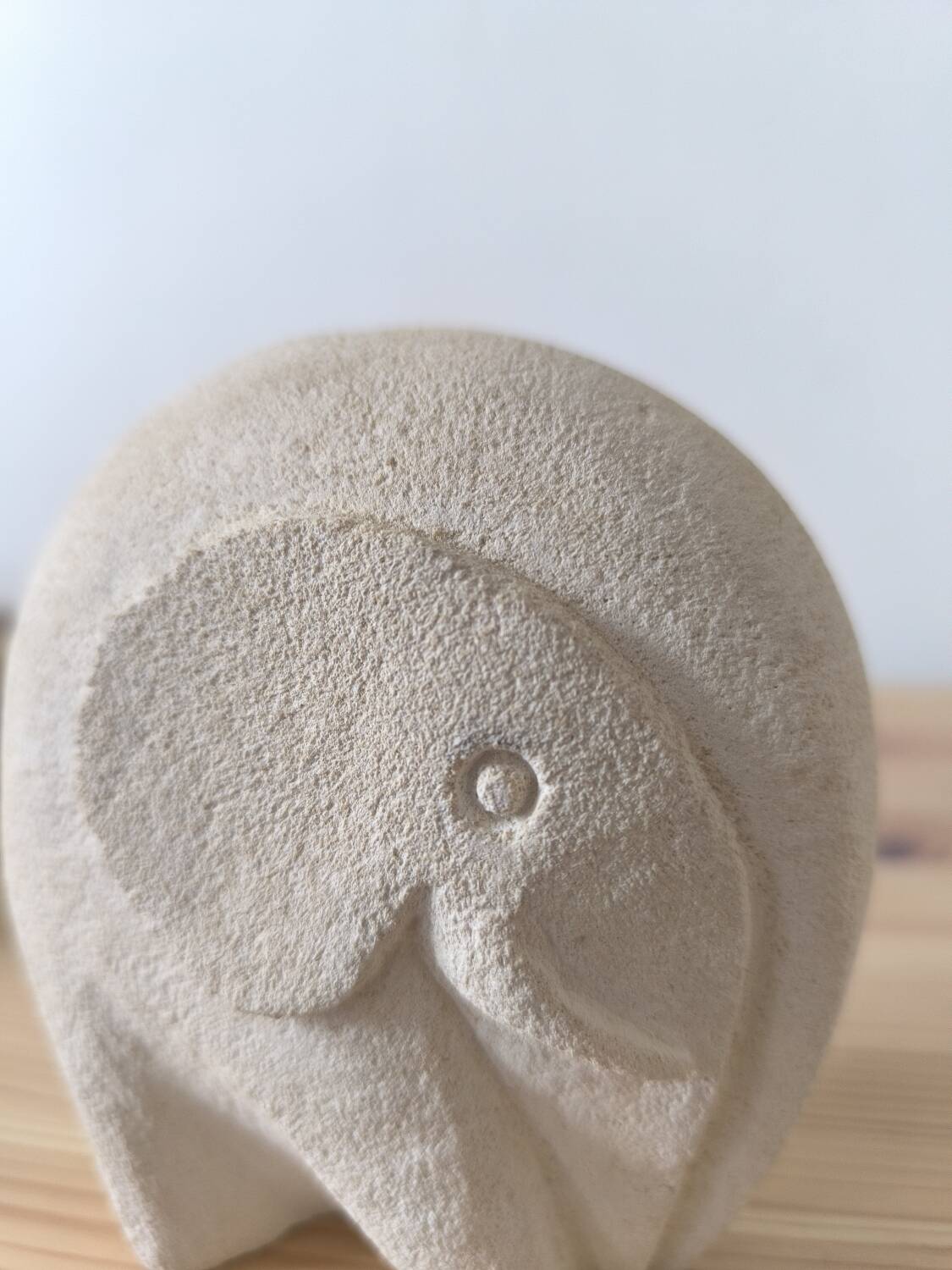 Stone sculpture paperweight