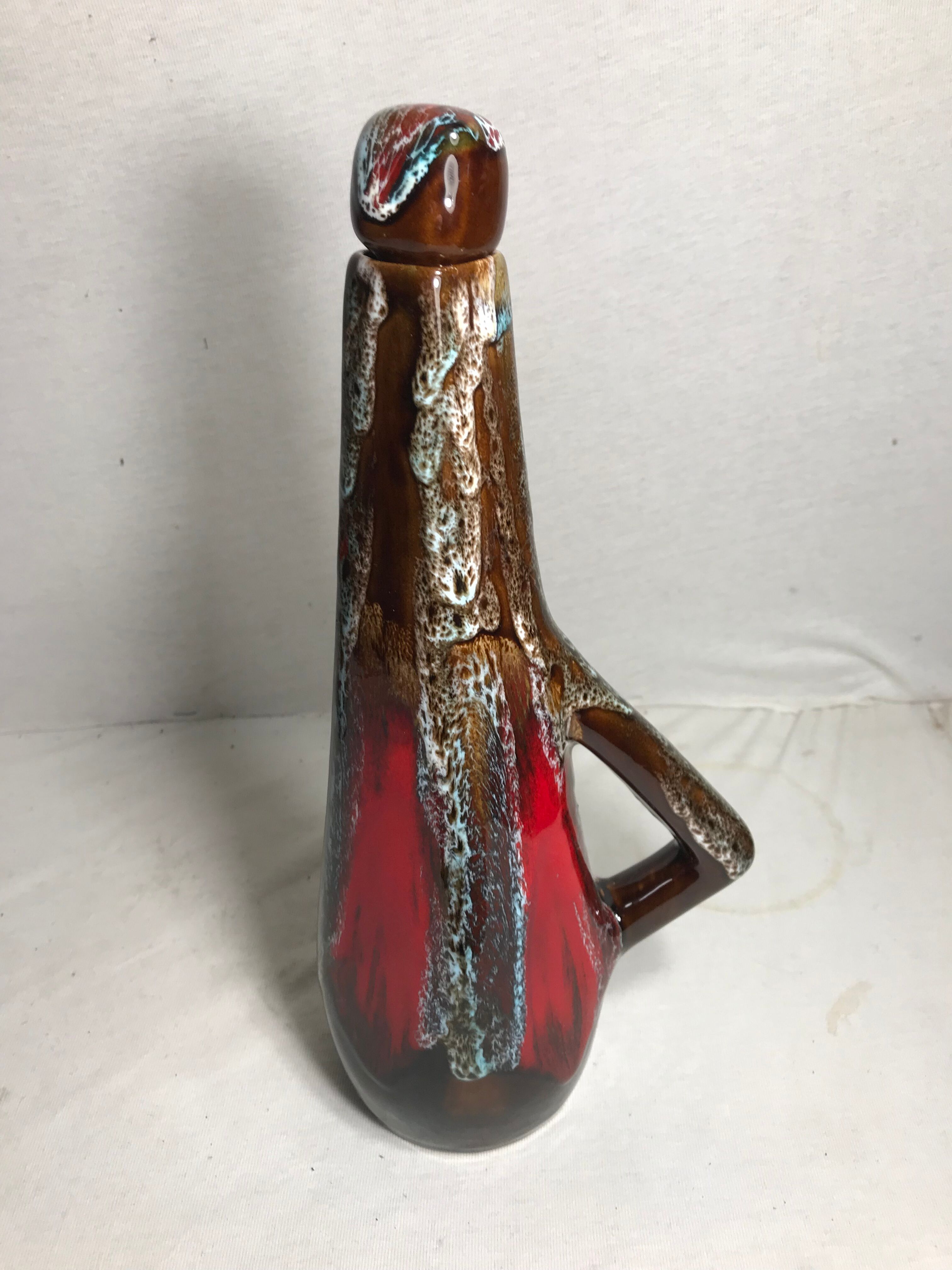 Bottle with 6 cups ceramic