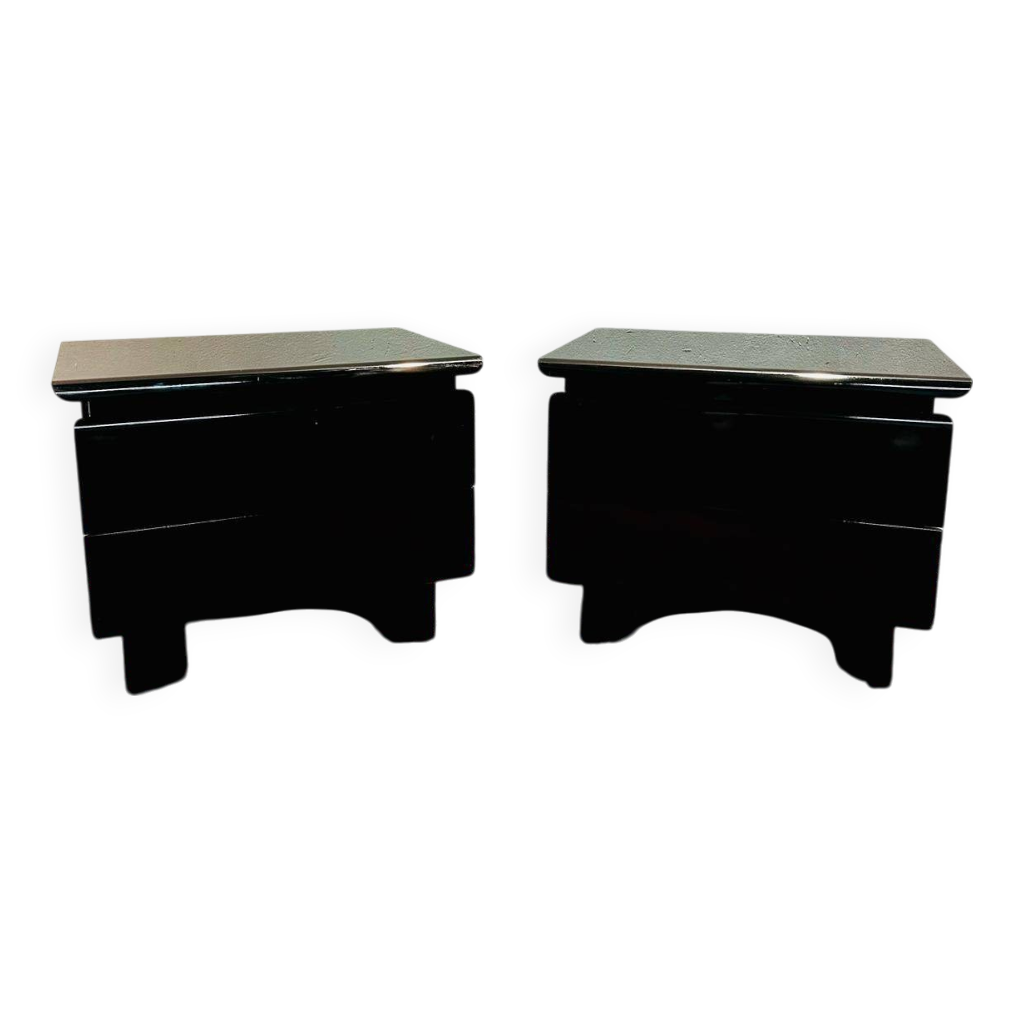 Coppia comodini en legno massello primi anni 80.