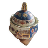 Japanese porcelain bowl