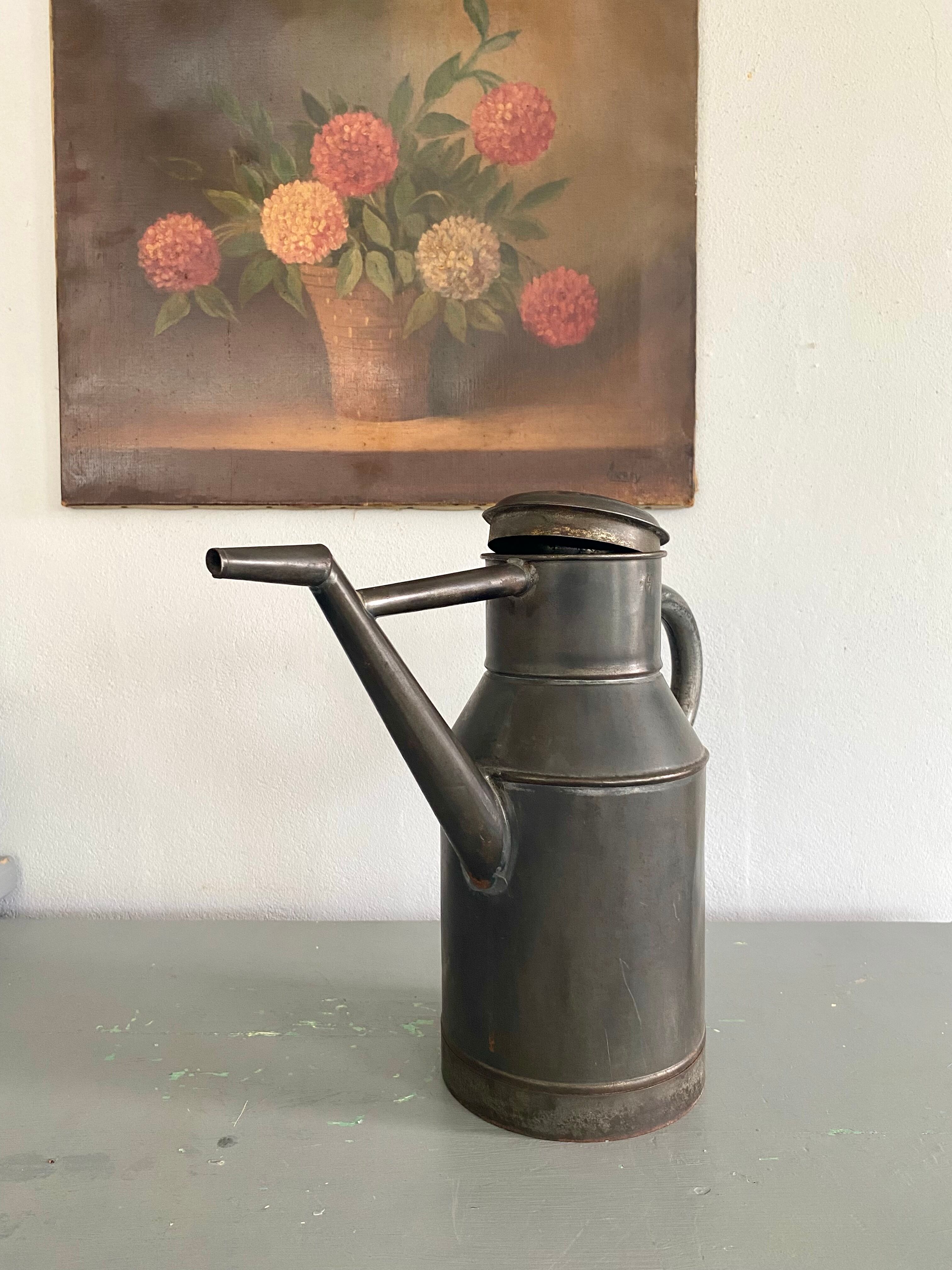 Zinc watering can