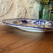 Round plate in ironstone Creil and Montereau model Flora