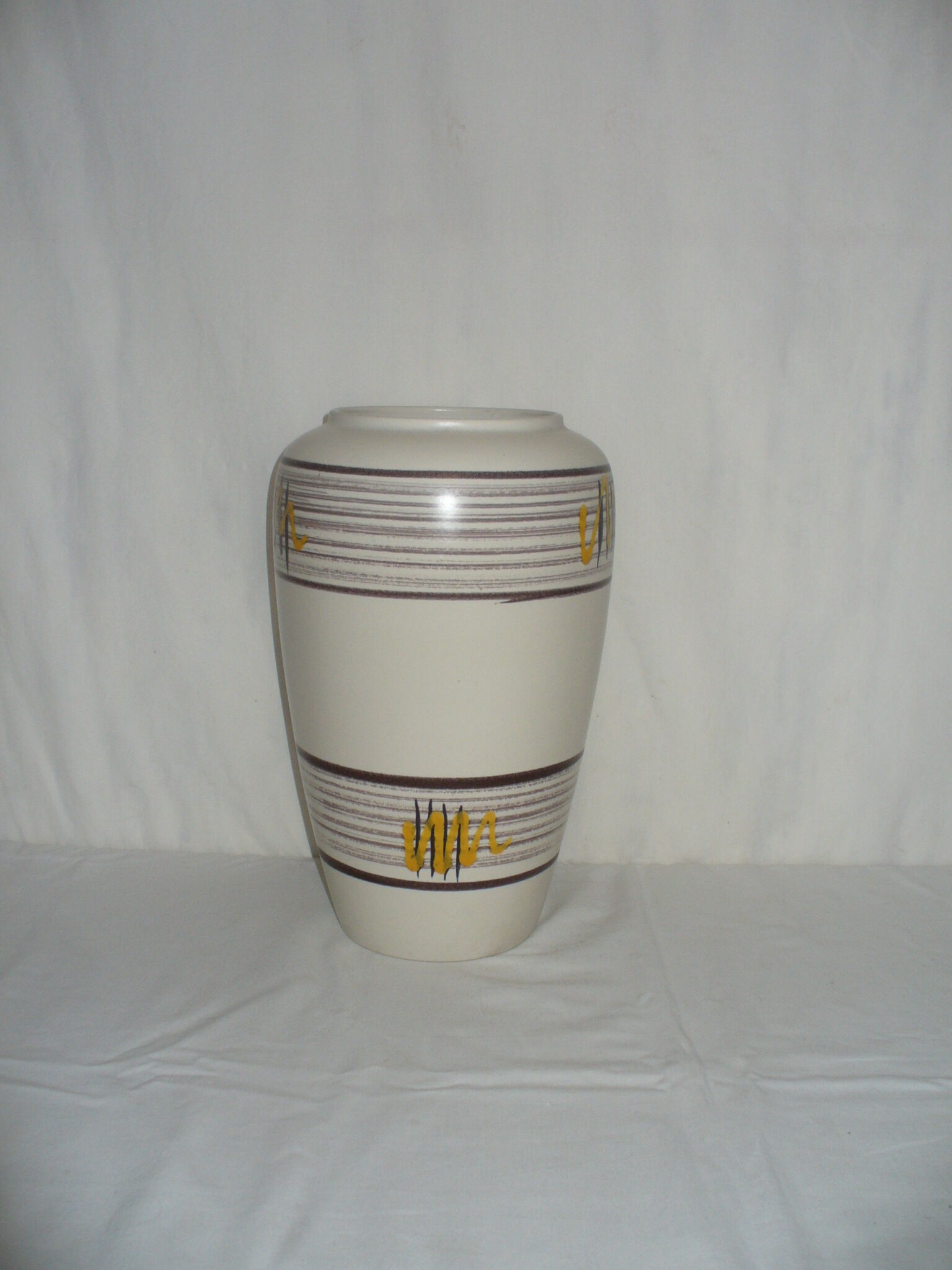 Vase modèle des années 50