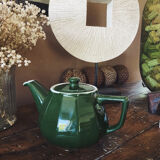 Ceramic teapot