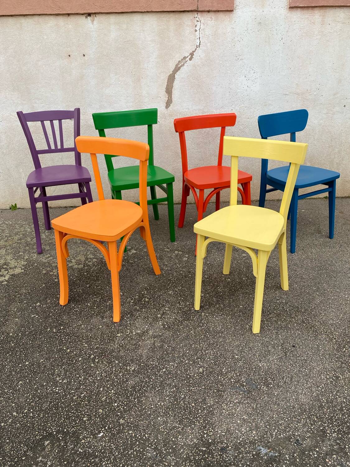 Set of 6 painted bistro chairs