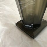 Vase en verre noir